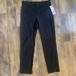 June And Daisy Black Out Capris Women’s Size Small New With Tags